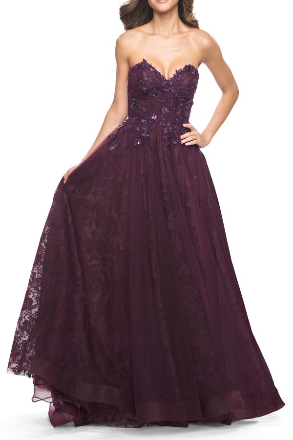 ラフェム レディース トップス ワンピース A ライン レース La Femme A-Line Gown with Lace Lining and Beaded Embellishments Dark Berry