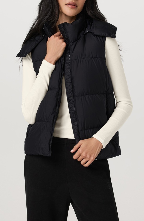 ビュオーリ レディース アウター ジャケット・ブルゾン ベスト ダウン Vuori Alta 650 Fill Power Down Vest Black ブラック