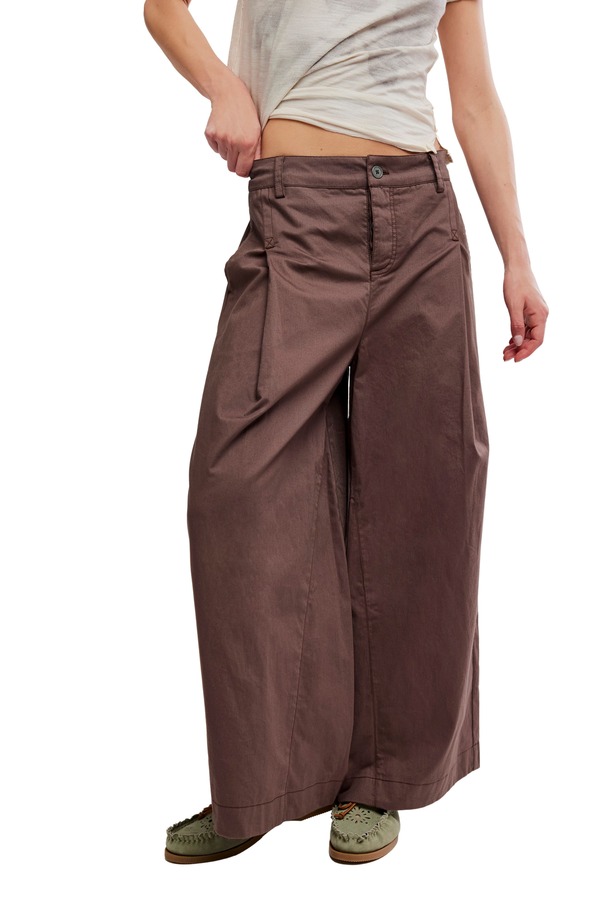 フリーピープル レディース ボトムス レギンス ワイドレッグ パンツ Free People Silverlake Wide Leg Chino Pants Chocolatier