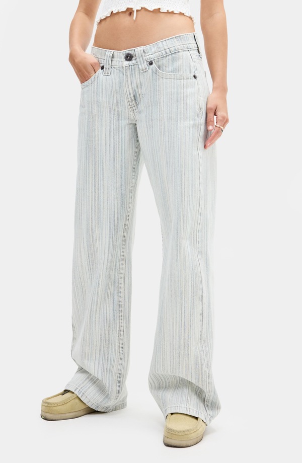 アーバンアウトフィッターズ レディース ボトムス ジーンズズボン下 ワイドレッグ デニム BDG Urban Outfitters Kayla Stripe Wide Leg Jeans Grey 薄墨色