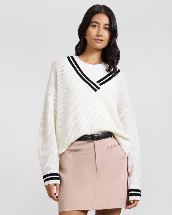 オニア レディース アウター パーカー・スウェット Vのど首 プルオーバー Onia Deep V-neck Varsity Pullover Sweater Off White/Black 象牙色