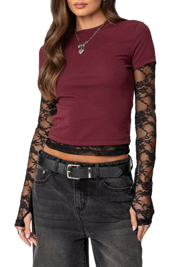 アディクテッド レディース トップス プルオーバー スピード競技 EDIKTED Layered Lace Sleeve T-Shirt Burgundy バーガンディ