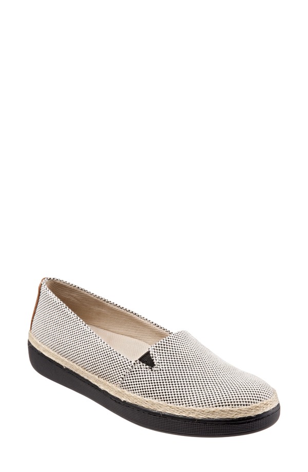 トロッターズ レディース シューズ サンダル Trotters Accent Slip-On Black Linen Fabric ブラック
