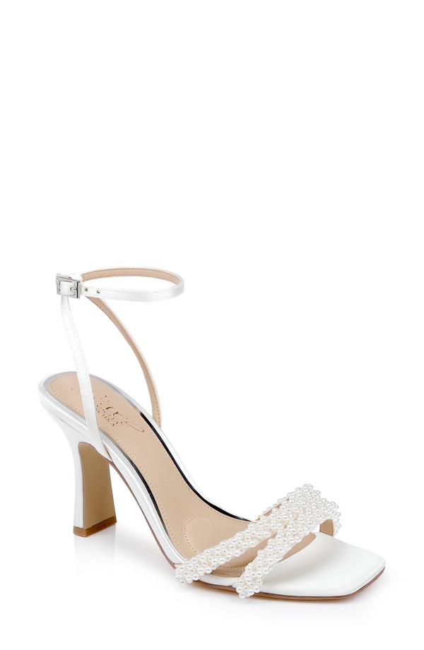 ジュウェルダグレイミシュカ レディース シューズ 踵 サンダル アンクル Jewel Badgley Mischka Noah Embellished Ankle Strap Sandal Ivory Satin 象牙色