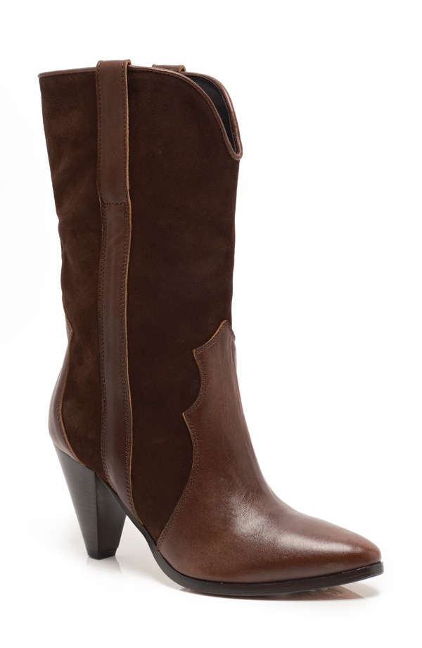 フリーピープル レディース シューズ ブーツ・レインブーツ 踵 Free People Taper Heel Western Boot Chocolate Suede/ Lear 黒茶