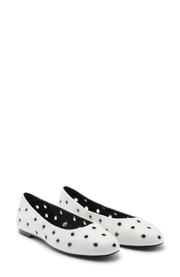 マンゴ レディース シューズ パンプス MANGO Grommet Ballet Flat White ホワイト|ReVida 店