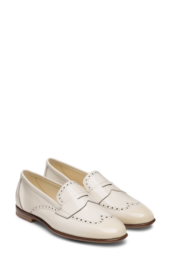 マグナーニ レディース シューズ スリッポン・ローファー ウィングチップ Magnanni Cassandra Wingtipenny Loafer Cream 皮膚軟化剤