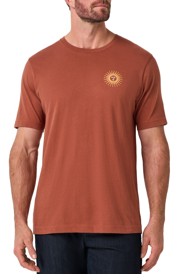 トラビスマヒュー メンズ トップス Tシャツ コットン グラフィック TravisMathew Sunbaker Cotton Graphic T-Shirt Maple 12,905円