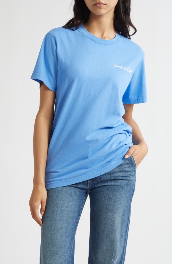 スポーティ アンド 分限者 レディース トップス プルオーバー グラフィック Sporty \u0026 Rich Gender Inclusive Syracuse Graphic T-Shirt Flax Blue 青色