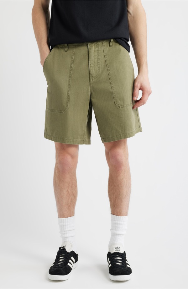 ブリクストン メンズ ボトムス ハーフパンツ・ショーツ プラスサイズ ショートパンツ コットン Brixton Surplus Cotton Shorts Washed Olive Green グリーン