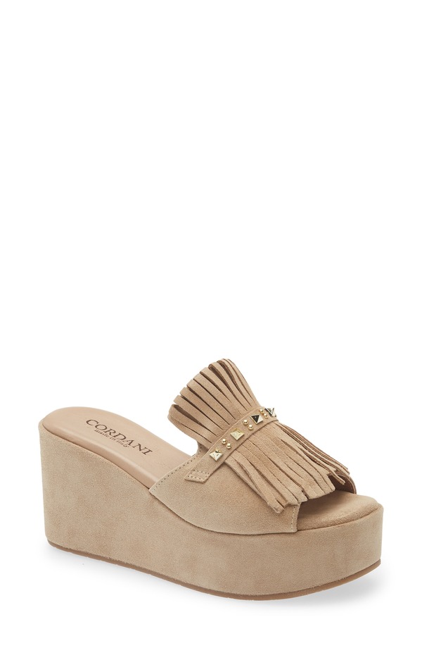 コルダーニ レディース シューズ ヒール プラットフォーム サンダル Cordani Jewel Studded Kiltie Platform Wedge Slide Sandal Beige Suede ベージュ｜ReVida 店