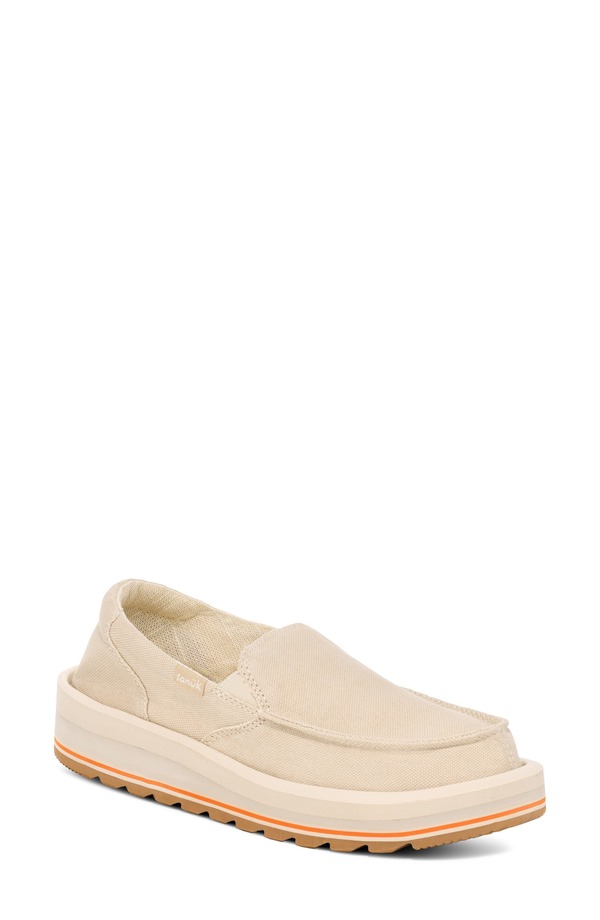 サヌーク レディース シューズ スリッポン・ローファー スニーカー Sanuk Donna Mesa Slip-On Sneaker Brown Rice 赤銅色