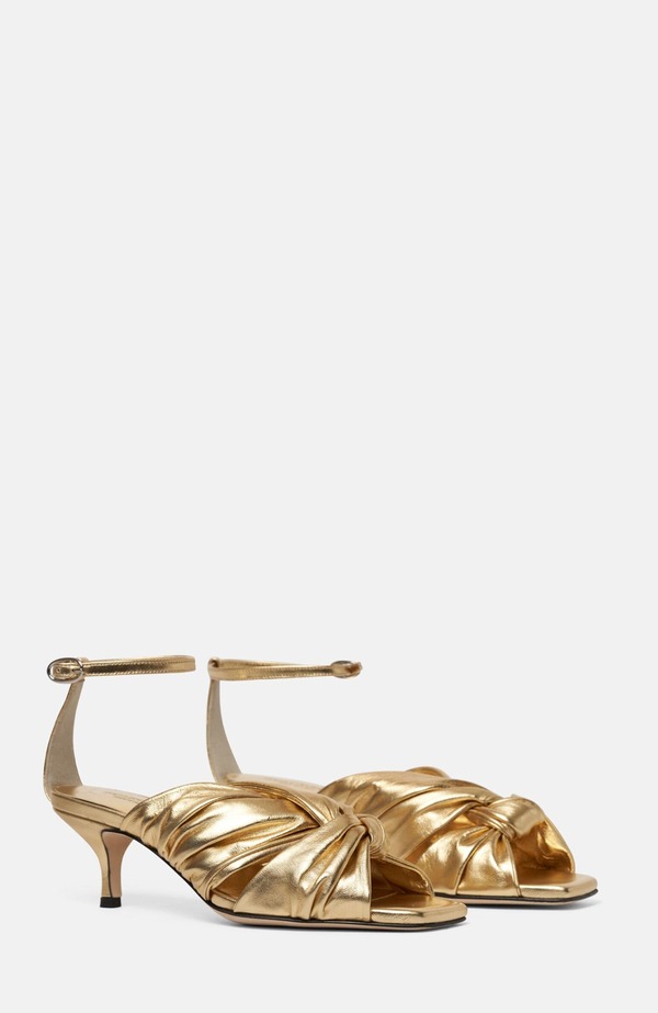 スカロッソ レディース シューズ 踵 サンダル SCAROSSO Knot Sandals Gold - Calf ゴールド