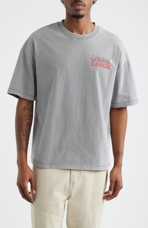 クリミナルダメージ メンズ トップス Tシャツ グラフィック CRIMINAL DAMAGE Vendingraphic T-Shirt Washed Grey グレー