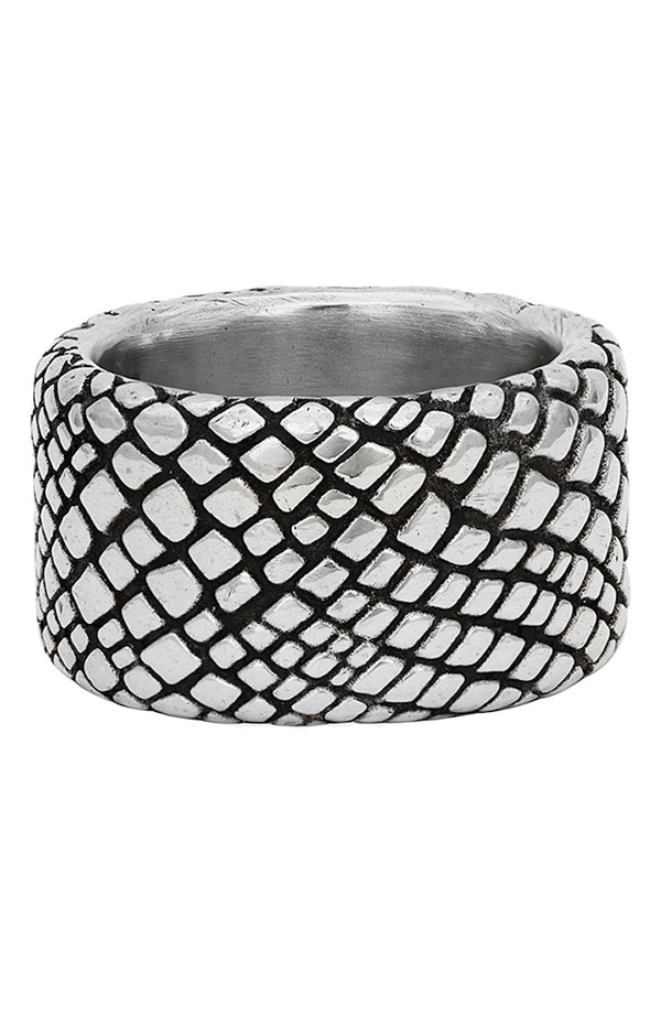 ジョンバルベイトス メンズ アクセサリー 指輪 John Varvatos Men'snakeskin Texture Band Ring Silver シルバー｜ReVida 店