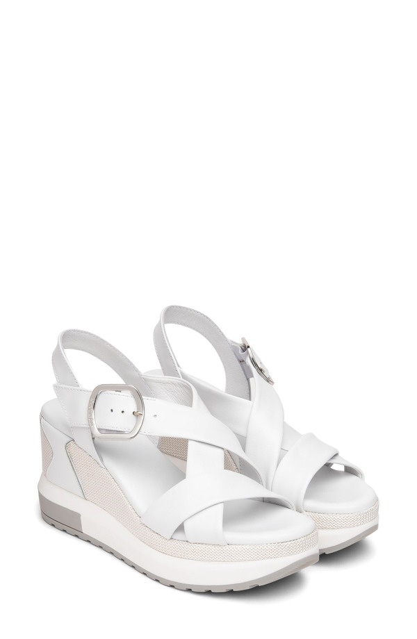 ネーロ ジャルディーニ レディース シューズ 踵 サンダル NeroGiardini Sport Wedge Sandal White 白いこと