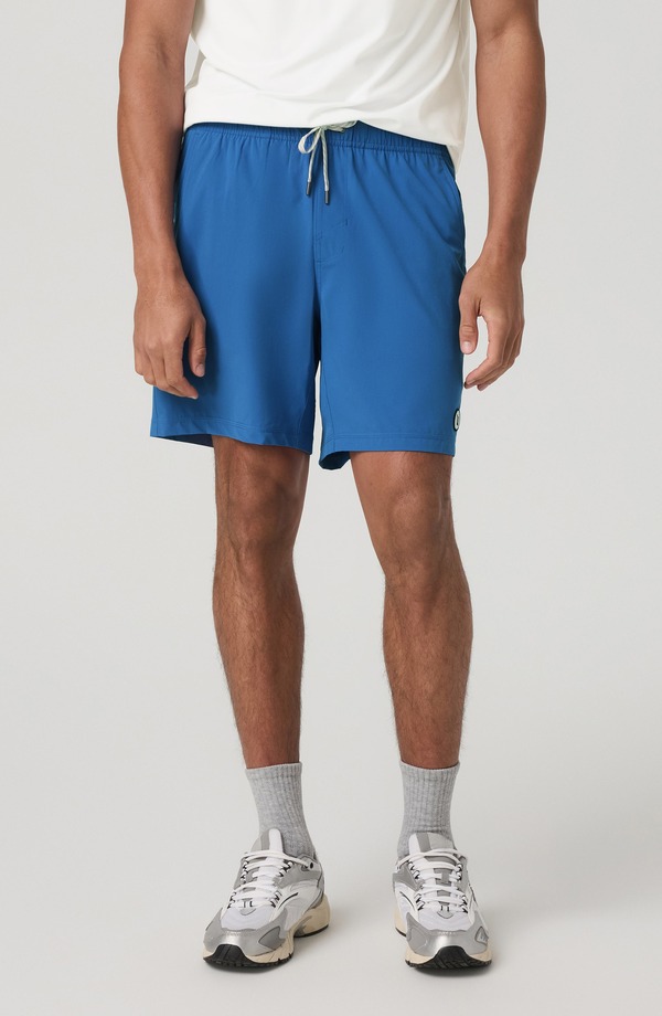 ビュオーリ メンズ ボトムス ハーフパンツ・ショーツ ショートパンツ Vuori Kore Shorts Court Blue ブルー