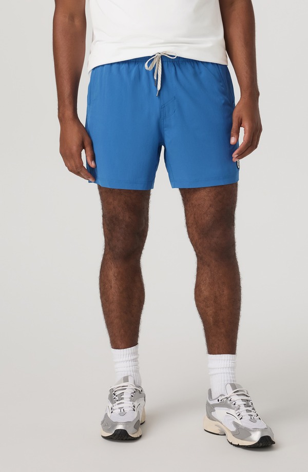 ビュオーリ メンズ ボトムス ハーフパンツ・ショーツ ショートパンツ Vuori Kore 5-Inch Shorts Court Blue ブルー