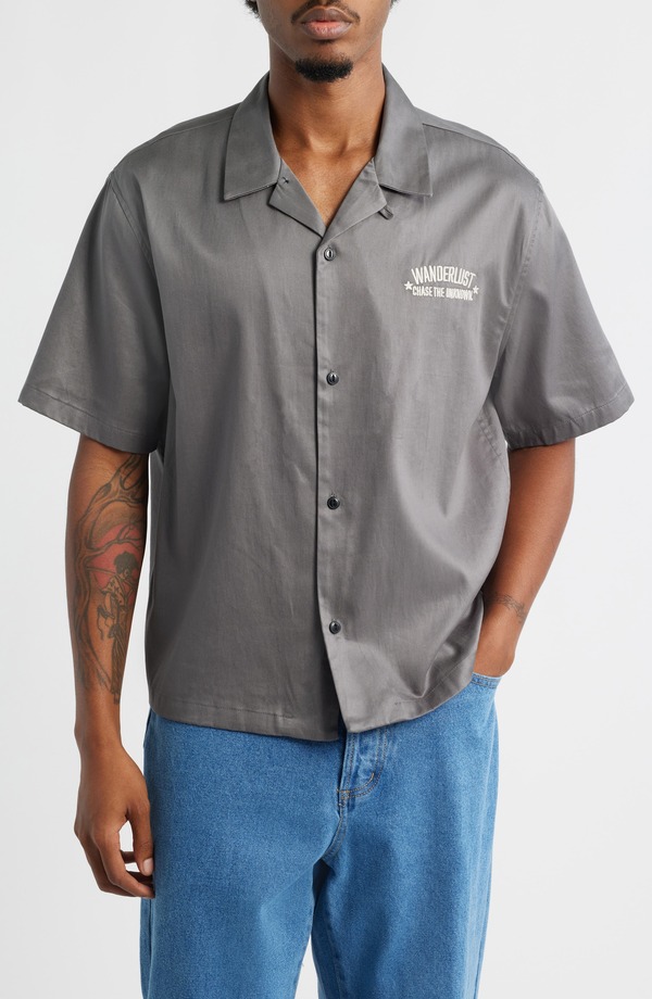パクサン メンズ トップス プルオーバー 刺しゅう グラフィック PacSun Wanderlust Embroidered Graphicamp Shirt Black 黒いこと