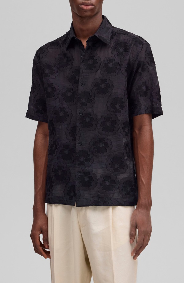 NN07 メンズ トップス シャツ フラワー柄 コットン 刺繍 フラワー NN07 Freddy 50045 Embroidered Floral Short Sleeve Cotton Blend Button-Up Shirt Black ブラック|ReVida 店