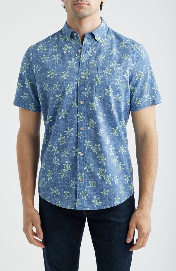 レインスプーナー メンズ トップス プルオーバー 刷り上げる 綿織物 落ち込む Reyn Spooner Honu Holoholo Turtle Print Short Sleeve Cotton Blend Button-Down Shirt Riviera Blue 青味