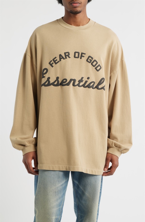 フィアオブゴッド メンズ トップス Tシャツ ロゴ グラフィック Fear of God Essentials Training '90s Long Sleeve Logo Graphic T-Shirt Fadedune