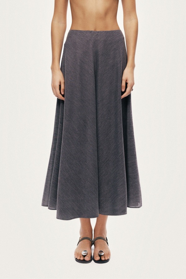 ノクチューン レディース ボトムスカート ミディ Nocturne Flowing Midi Skirt Grey グレー|ReVida 店