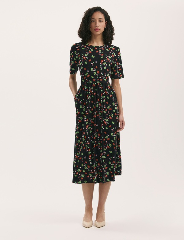 ファイナリー 英国の首都 レディース トップス 衣装 御花柄 midi プルオーバー プルオーバー 御花 Finery London Kathryn Floral Jersey Midi T-Shirt Dress Black Flower 黒いこと