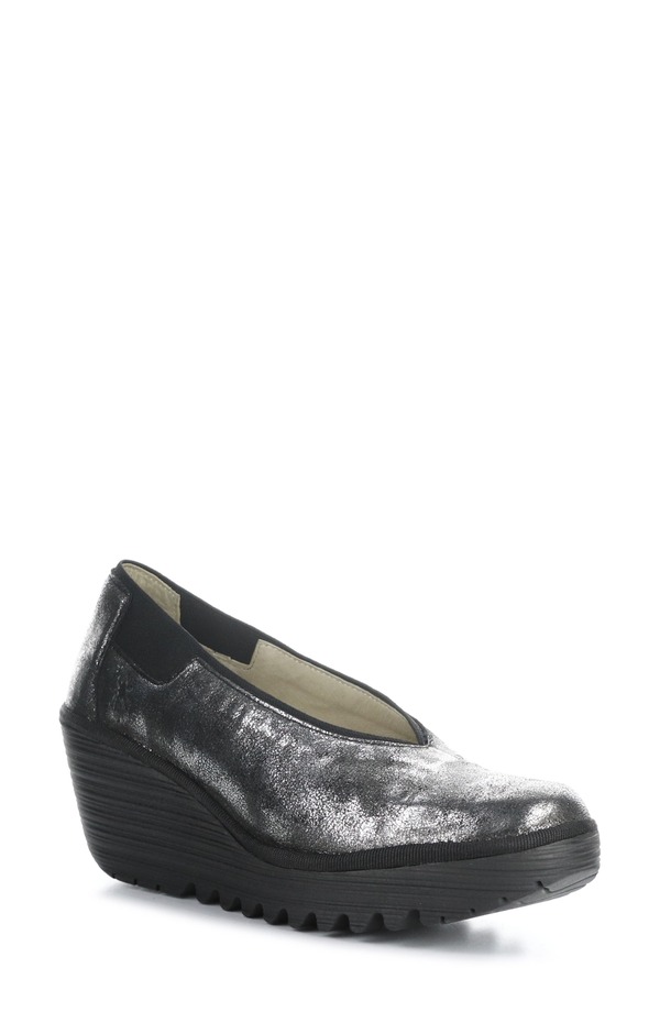 飛球英国の首都 レディース シューズ 踵 Fly London Yoza Wedge Ballet Shoe Silver Dk Flash しろがね色