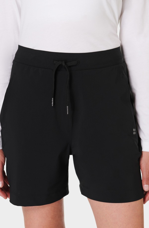 スウェッティベティ レディース ボトムス ハーフパンツ・ショーツ ショートパンツ Sweaty Betty Explorer Drawstring Shorts Black ブラック 18,235円