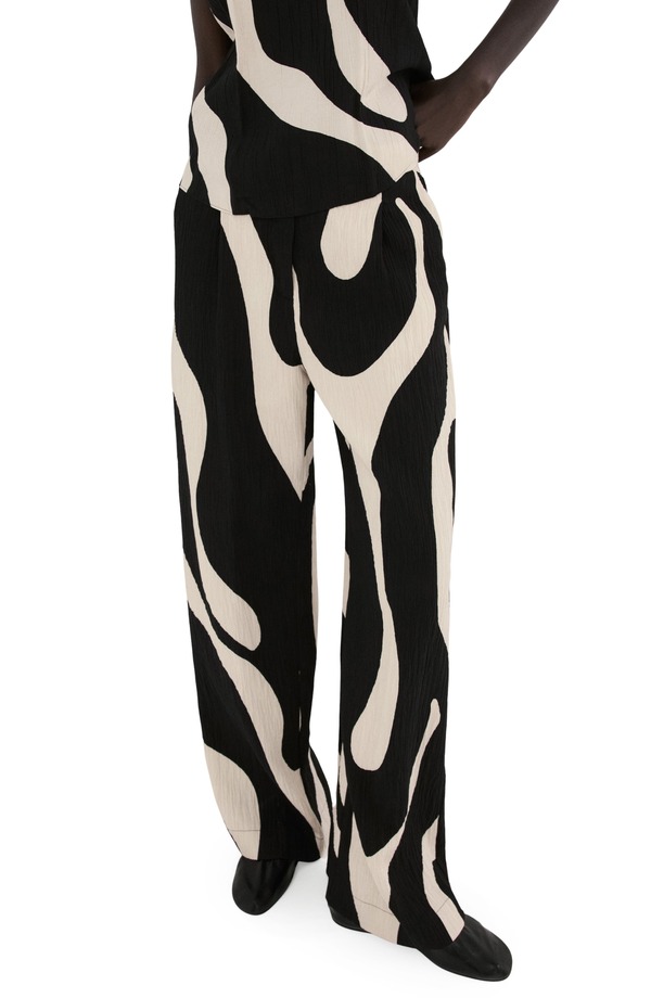 マンゴ レディース ボトムス デニムパンツ ストレート プリント MANGO Print Straight Leg Pants Black ブラック
