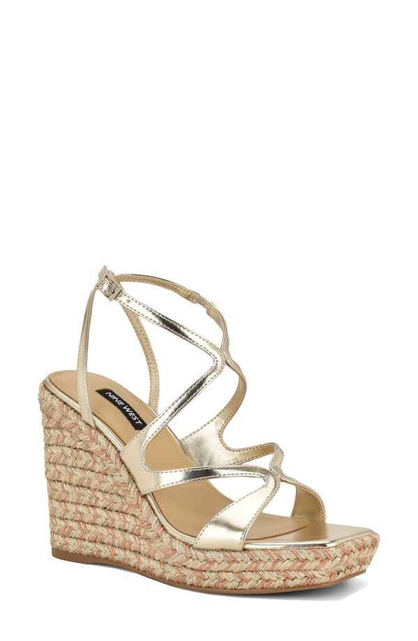 ナインウェスト レディース シューズ 踵 プラットホーム サンダル Nine West Adriane Platform Wedge Sandal Gold ゴールド