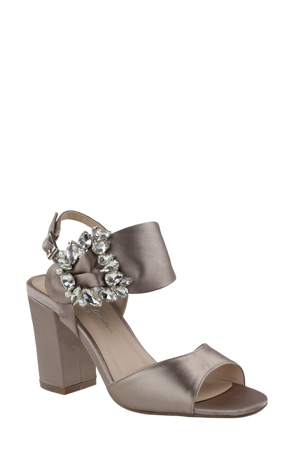 逆理英国の首都 レディース シューズ 踵 サンダル Paradox London Pink Manhattan Embellished Sandal Taupe Satin トープ