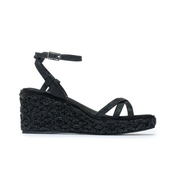 ベルナード レディース シューズ 踵 サンダル Bernardo Footwear Cario Wedge Sandal Black 黒いこと