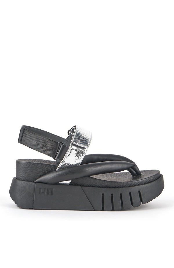 ユナイテッド素っぽんぽん レディース シューズ 踵 サンダル United Nudelta Tong Sandalsilver しろがね色
