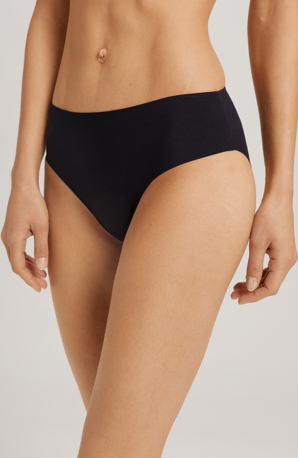 ハンロ レディース アンダーお召しもの ズボン下 Hanro Invisible Touchigh Cut Briefs Black 黒いこと