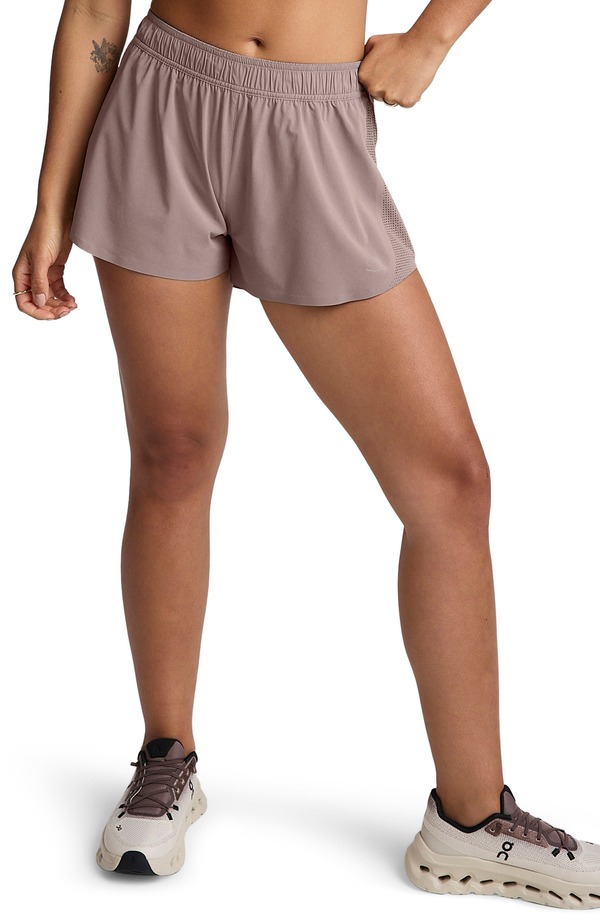 ビヨンドヨガ レディース ボトムス ハーフパンツ・ショーツ ショートパンツ Beyond Yoga Solemate Run Shorts Rosey Taupe トープ