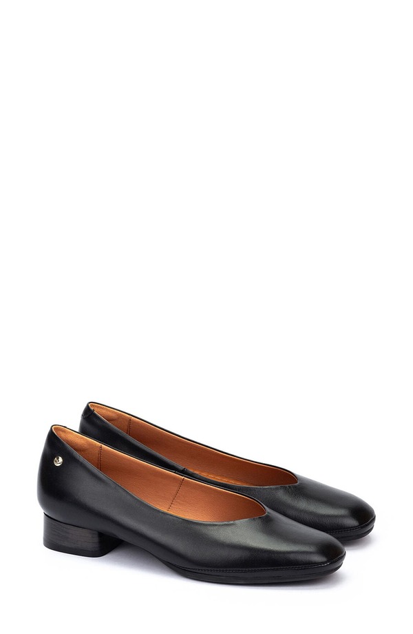 ピコリーノス レディース シューズ パンプス PIKOLINOS Ubeda Pump Black 黒いこと
