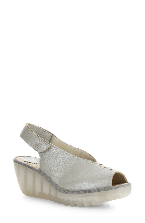飛球英国の首都 レディース シューズ 踵 サンダル Fly London Yeay Peep Toe Sandal Silver Borgogna しろがね色