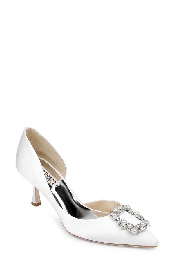 バッドグレイミッシカ レディース シューズ 踵 Badgley Mischka Collection Fabia Embellished Pointed Toe Pump Soft White 白いこと