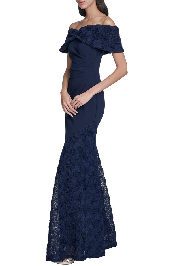 エリザジェイ レディース トップス ワンピース フラワー柄 フラワー Eliza J Off the Shoulder 3D Floral Gownavy ネイビー|ReVida 店