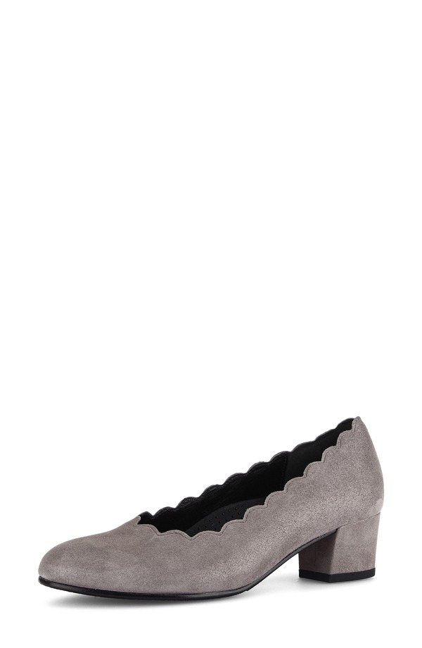 ガボール レディース シューズ パンプス Gabor Almond Toe Pump Fumo｜ReVida 店