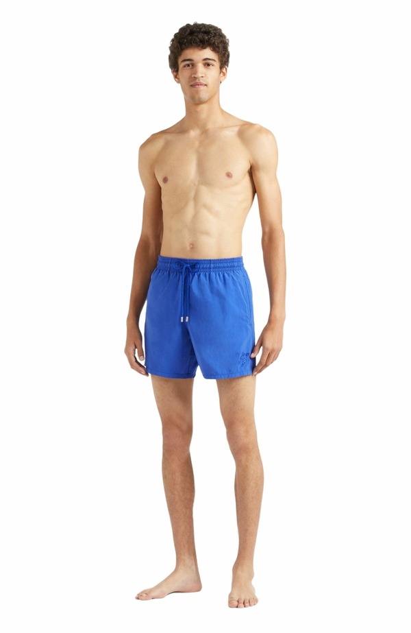 ヴィルブレクイン メンズ 水泳着 二分の一ズボン下・さる股引き Vilebrequin Men\u0027s Rondes Tortues Water-Reactive Swim Trunks Marrakech