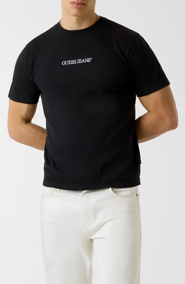 ゲス メンズ トップス プルオーバー ロゴタイプ グラフィック GUESS Jacquard Stripe Logo Graphic T-Shirt Black 黒いこと