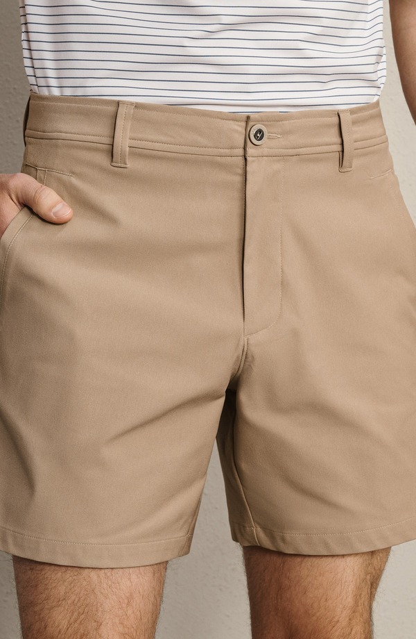 ローヌ メンズ ボトムス 二分の一ズボン下・さる股引き 遊撃手ズボン下 Rhone Nomad 7-Inch Techino Shorts Teak Brown 赤銅色