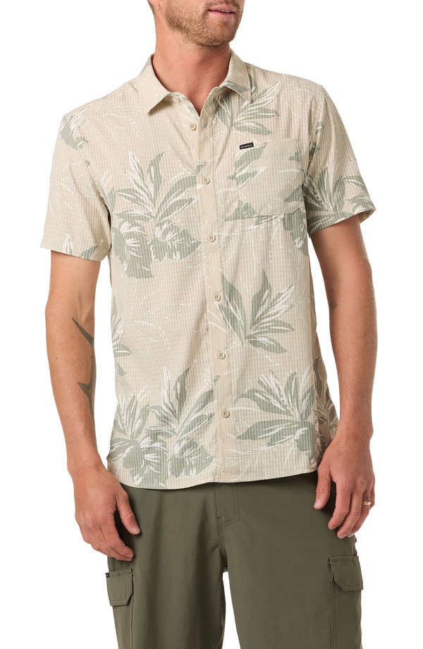 オニール メンズ トップス プルオーバー O\u0027Neill TRVLR Perforated Short Sleeve Performance Light Khaki カーキ メンズファッション-トップス-カジュアルシャツ