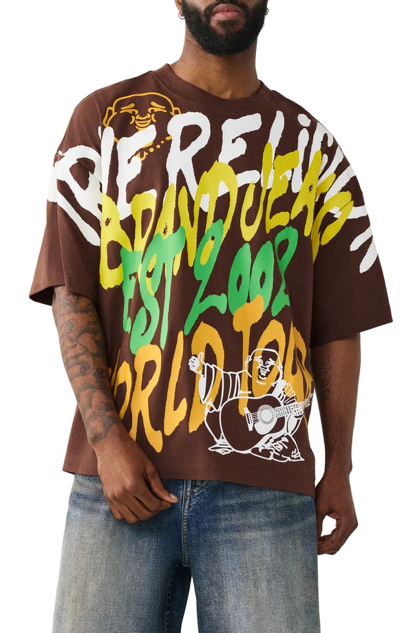 トゥルーレリジョン メンズ トップス プルオーバー 綿織物 グラフィック True Religion Graffiti Oversize Heavyweight Cotton Graphic T-Shirt Garden Brown 赤銅色