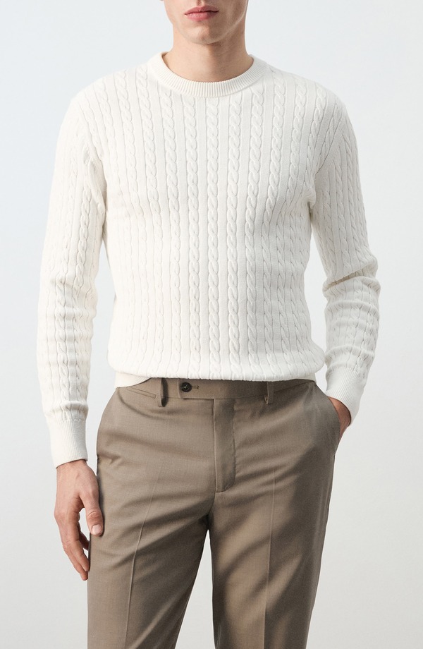 マンゴ メンズ アウター パーカー・スウェット 労働者の一団のど首 スウェーター MANGO Crewneck Cable Stitch Sweater Off White 象牙色