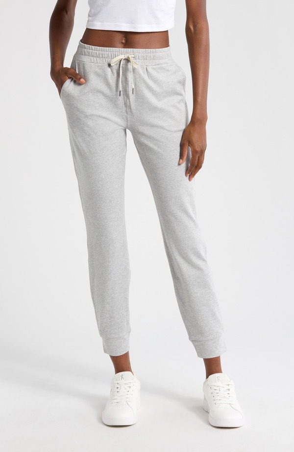 ビュオーリ レディース ボトムス レギンス ニット ジョガーパンツ Vuori DreamKnit Performance Long Joggers Pale Grey Heather グレー｜ReVida 店 26,492円