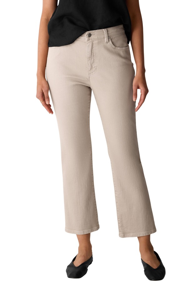 エイリーンフィッシャー レディース ボトムス デニムパンツ アンクル ジーンズ Eileen Fisher Kick Flare Ankle Jeans Wheat｜ReVida 店 27,820円